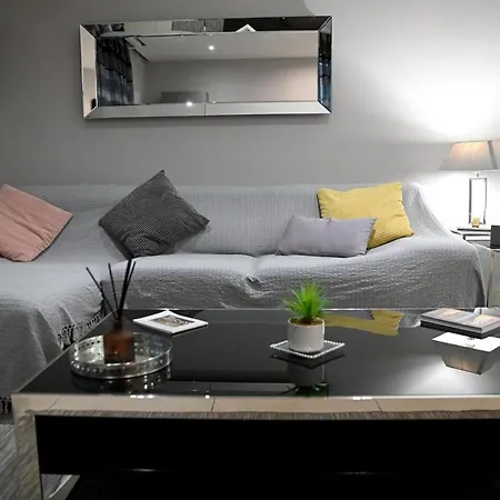 Apartment Charming & Cosy 1br, 5mins Walk To Sliema Ferries Gzira