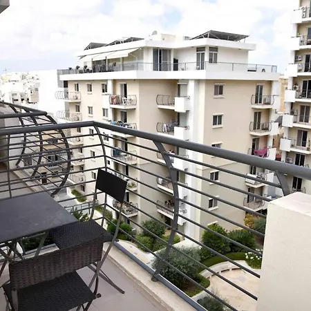 Charming & Cosy 1br, 5mins Walk To Sliema Ferries Appartement *